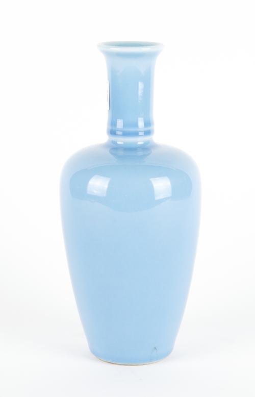 A CHINESE `CLAIR-DE-LUNE' GLAZED VASE