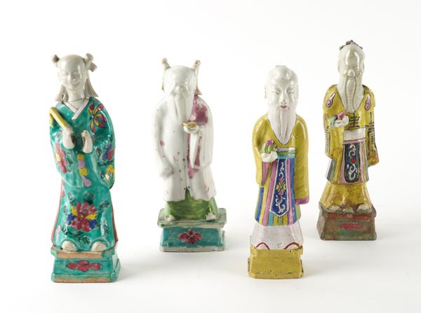 FOUR CHINESE FAMILLE ROSE FIGURES OF IMMORTALS (4)