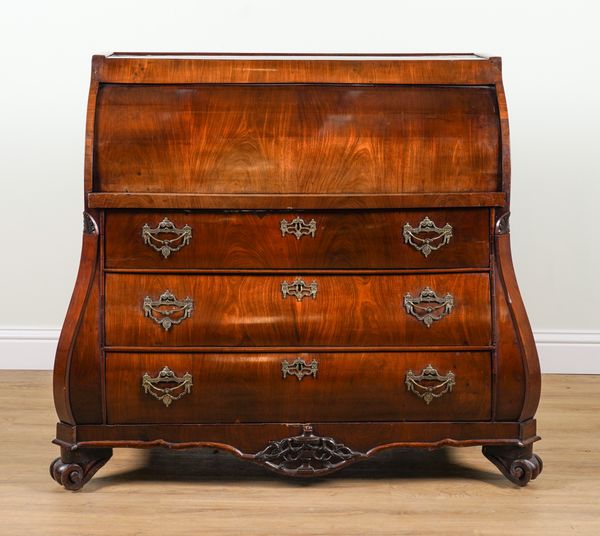 A LATE 18TH CENTURY CONTINENTAL ROSEWOOD CYLINDER BUREAU