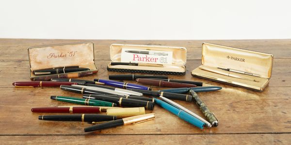 A COLLECTION OF PENS INCLUDING A CONWAY STEWART AND A GILT-METAL CARTIER LIGHTER (QTY)