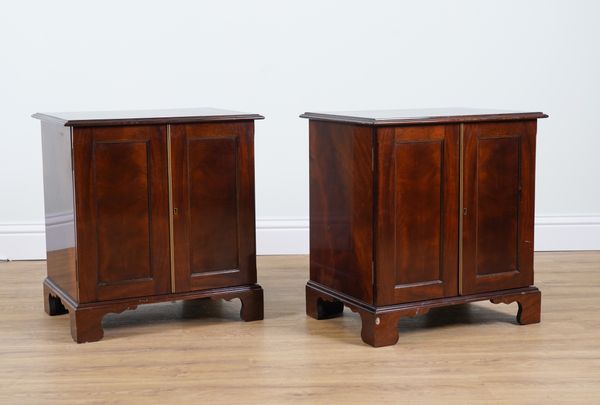 A NEAR PAIR OF 18TH CENTURY STYLE MAHOGANY TWO DOOR SIDE CUPBOARDS (2)