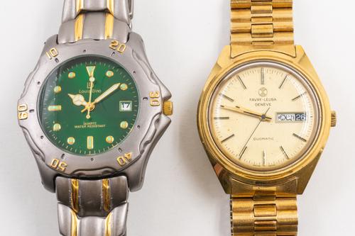 TWO GENTLEMEN'S BRACELET WRISTWATCHES (2)