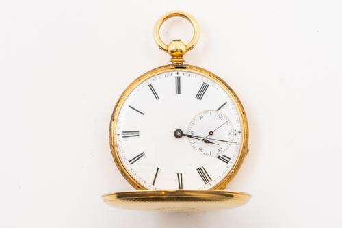 A GOLD CASED POCKET WATCH
