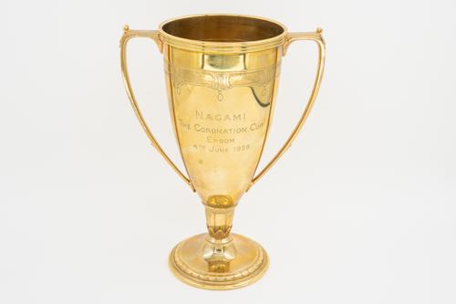 A 9CT GOLD CORONATION CUP EPSOM TWIN HANDLED TROPHY CUP