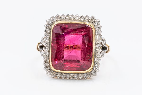 A TOURMALINE AND DIAMOND RING