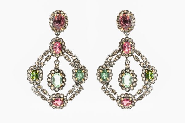 A PAIR OF DIAMOND AND TOURMALINE DROP EARRINGS