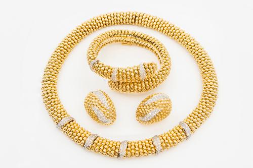 SABBADINI - A GOLD AND DIAMOND SUITE