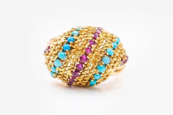 A VINTAGE RUBY AND TURQUOISE BOMBE RING