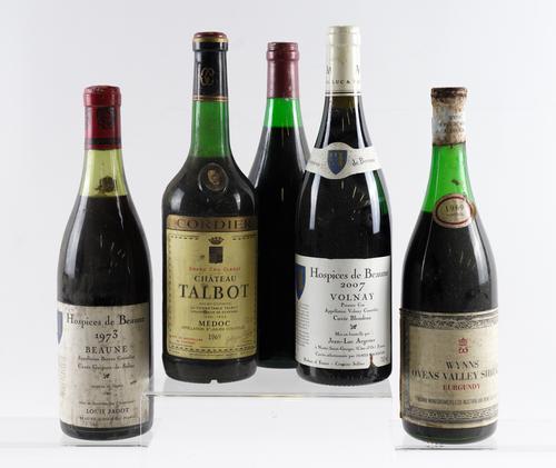 A MIXED GROUP OF FIVE RED WINES INCLUDING A BOTTLE OF 1979 CHATEAU TALBOT (5)