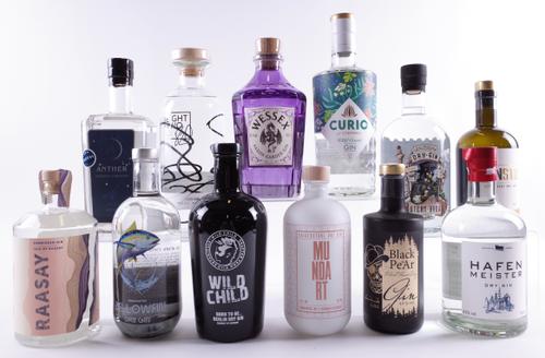 12 BOTTLES GIN
