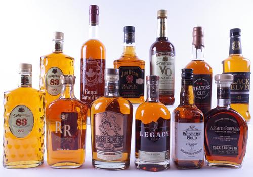 12 BOTTLES WHISKEY/WHISKY