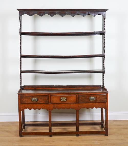 A 18TH CENTURY OAK DRESSER