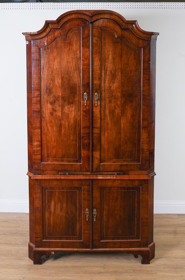 AN 18TH CENTURY DUTCH INLAID MAHOGANY FLOOR STANDING CORNER CABINET