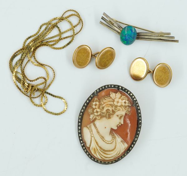 A PAIR OF GOLD CUFFLINKS AND THREE OTHER ITEMS