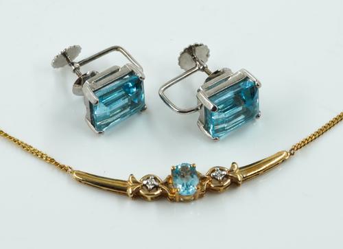 A PAIR OF BLUE TOPAZ EARRINGS AND A 9CT GOLD, BLUE TOPAZ AND DIAMOND NECKLACE (2)