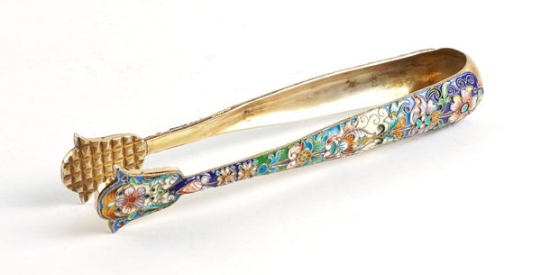 A PAIR OF GILT AND POLYCHROME ENAMELLED ICE TONGS