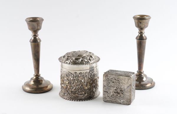 A SILVER LIDDED CYLINDRICAL BOX AND TWO FURTHER ITEMS (3)