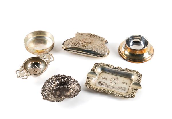 A GROUP OF SILVER AND PLATED WARES (6)