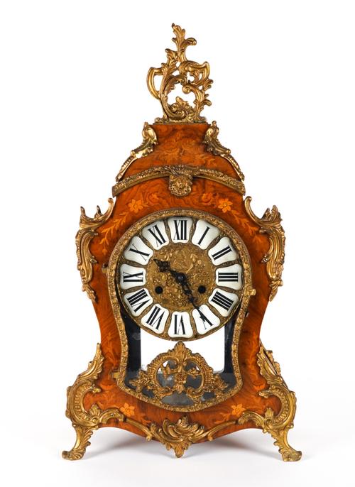 A LOUIS XIV STYLE GILT-METAL MARQUETRY MANTEL CLOCK