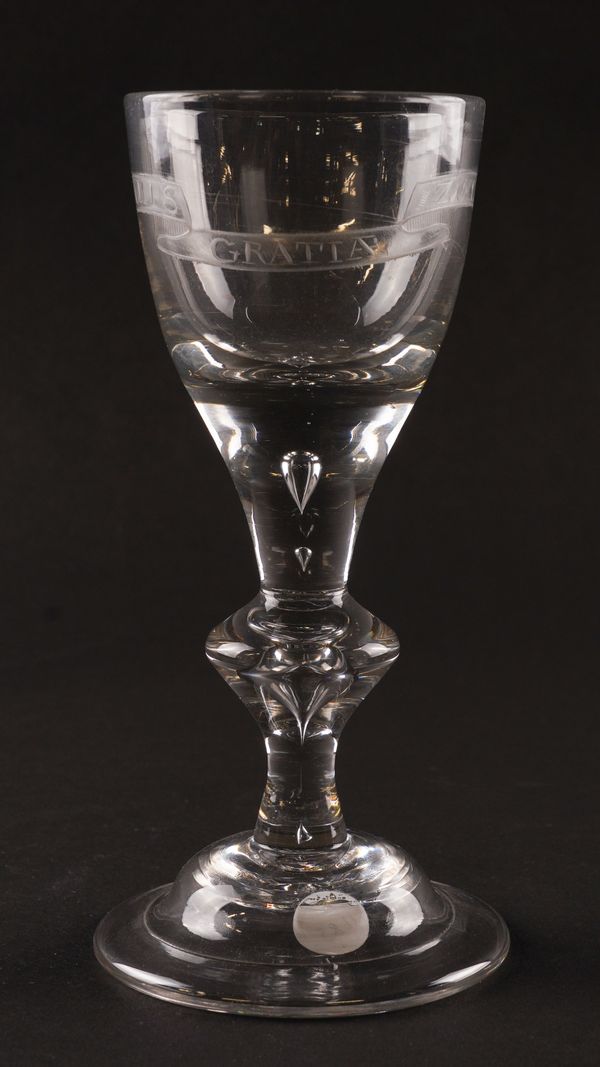 A LAUENSTEIN ENGRAVED GLASS GOBLET