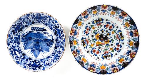 A DUTCH DELFT POLYCHROME DISH