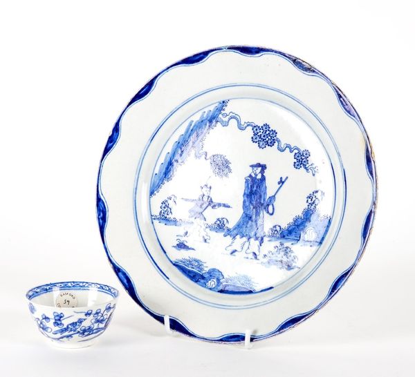 A BOW BLUE AND WHITE PLATE AND A TEABOWL (2)