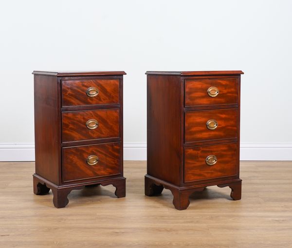 A PAIR OF 19TH CENTURY AND LATER MAHOGANY BEDSIDE CHESTS (2)