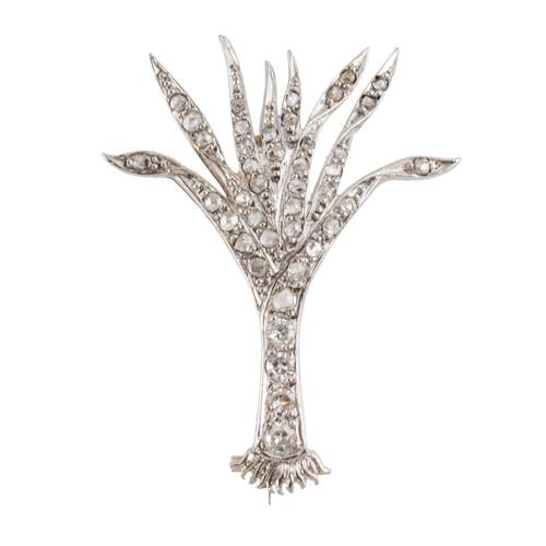 A DIAMOND WELSH GUARDS REGIMENT BROOCH (2)