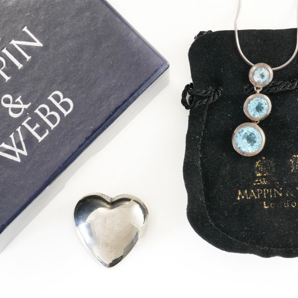 A TOPAZ NECKLACE AND A MAPPIN AND WEBB PAPERWEIGHT (4)