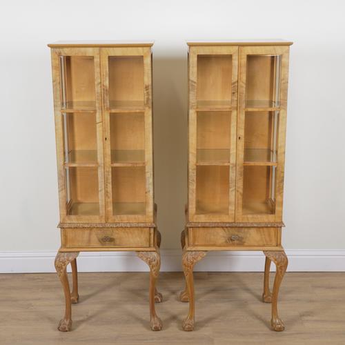 A PAIR OF VICTORIAN STYLE WALNUT DISPLAY CABINETS (2)