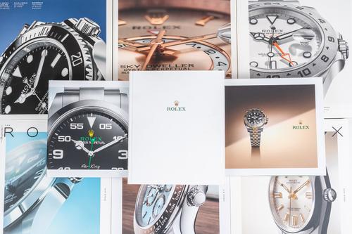A COLLECTION OF ROLEX BOOKS (10)