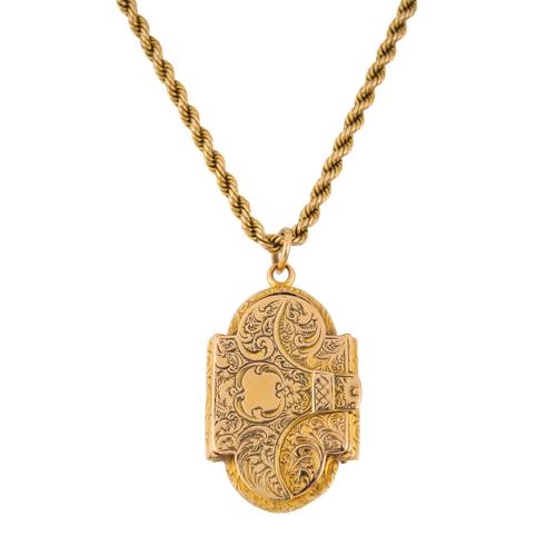 A LOCKET VINAIGTETTE PENDANT AND CHAIN