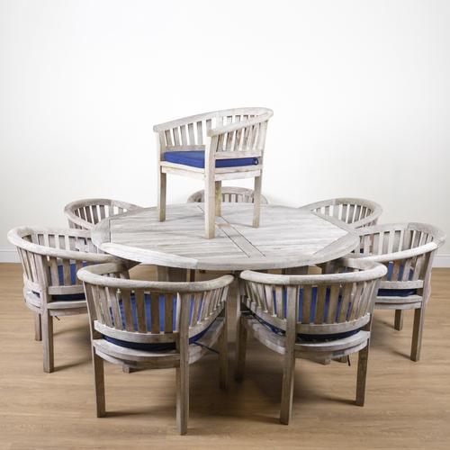 LINDSEY PLANTATION TEAK; A CIRCULAR SLATTED GARDEN TABLE (9)
