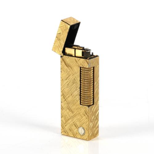 ALFRED DUNHILL LTD.: A GOLD PLATED ROLLAGAS POCKET LIGHTER