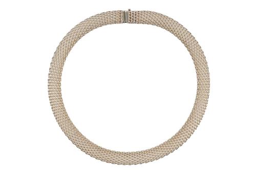 A TIFFANY AND CO SILVER SOMERSET NECKLACE (3)