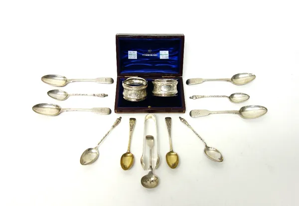Silver, comprising; a pair of late Victorian napkin rings, with scrolled decoration, Sheffield 1900, cased, four fiddle pattern teaspoons, various dat