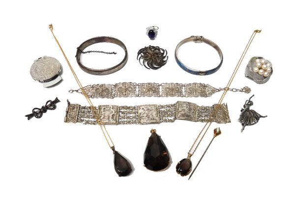 Silver and other jewellery, comprising; a stick pin, formed as a claw holding a cat's eye, two filigree bracelets, a cultured pearl brooch, three furt