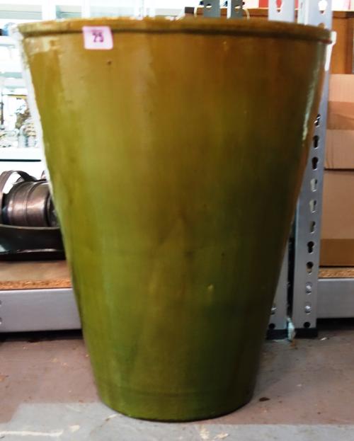 A green painted ceramic jardiniere and a white painted wooden pagoda. (2)