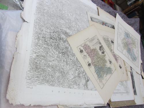 [PORTFOLIO]  contains approx. 45 maps (many of French Departments), 3 large scale French area maps folded & mounted on linen & an Atlas - La France et