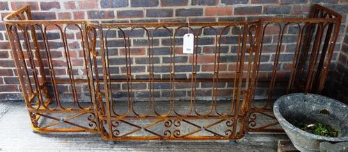 An early 20th century wrought iron breakfront balcony/balustrade, 213cm wide.