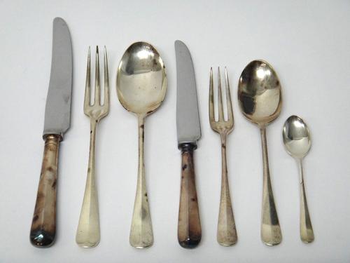 A silver rat tail pattern part table service, comprising; twelve table forks, eleven teaspoons, twelve dessert forks, eleven tablespoons and twelve de