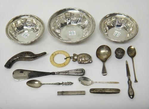 Three similar silver bonbon dishes, comprising; one larger, Sheffield 1923 and two smaller dishes, Sheffield 1923 and 1924, a George III tea caddy spo