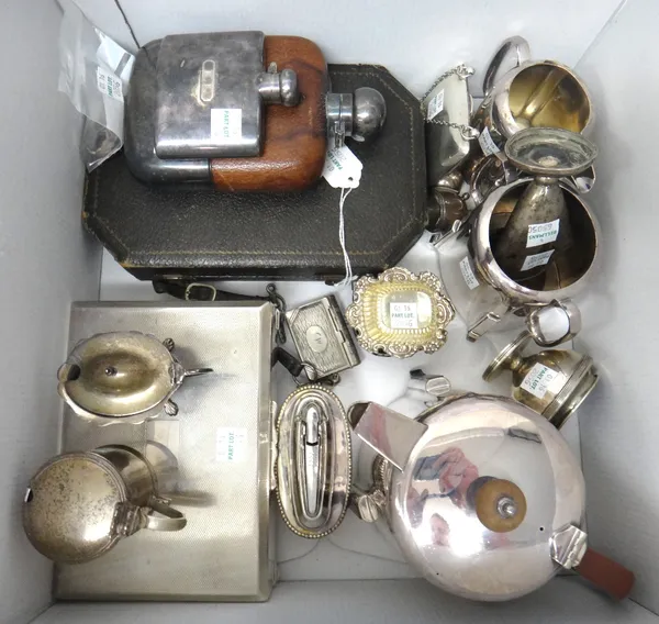 Silver and silver mounted wares, comprising; a lady's rectangular purse, Birmingham 1905, three mustard pots, a pair of salts, a manicure set, cased,