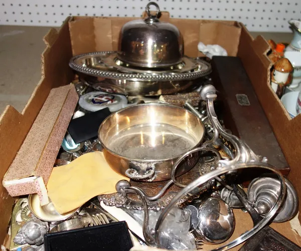 A large quantity of assorted silver plate, including teaspoons, entree dishes a toastrack, a cruet stand and sundry, (qty).