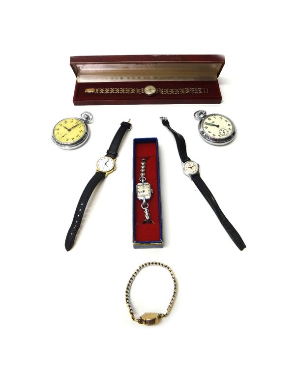 A lady's 9ct gold Marvin bracelet wristwatch, the signed circular silvered dial with gilt baton shaped numerals, on an openwork bracelet, having a tex