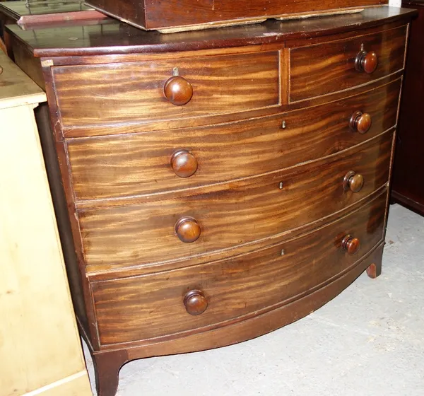 An early Victorian mahogany bowfront chest of two short and three long graduated drawers, on bracket feet, 116cm wide.