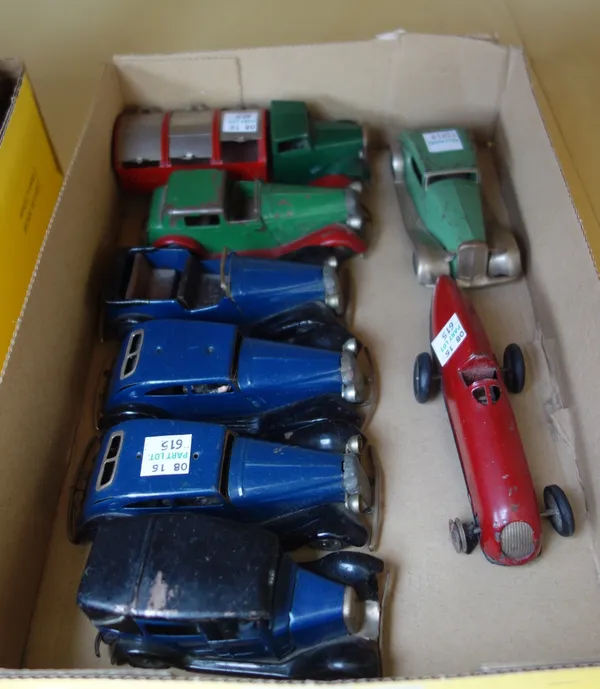 A Triang minic tinplate refuse truck, together with a racing car and six saloon cars (a.f). (8)