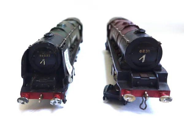 A Hornby OO gauge electric locomotive and tender, 'Duchess of Athol', together with another locomotive, 'Duchess of Montrose', three further electric