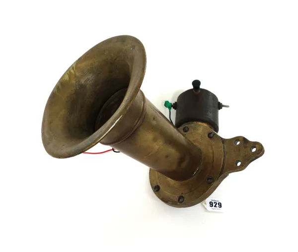 A large brass klaxon 'Awooga' car horn by 'The Klaxon Co Ltd', reputedly from a Rolls Royce, 30cm.