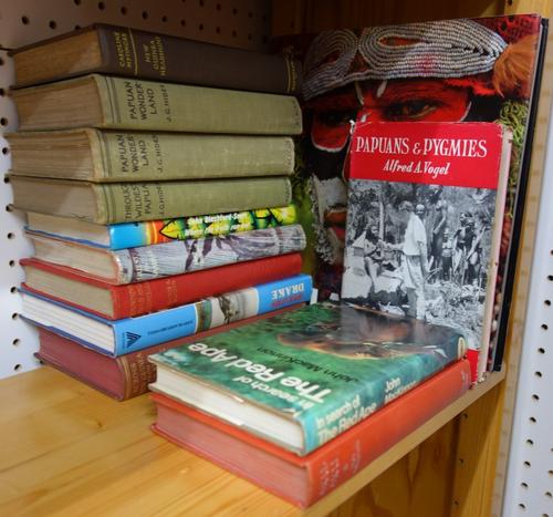PACIFIC - a small miscellany, older & newer, includes I.F. Champion's Across New Guinea (1932) & J.G. Hides - Papuan Wonderland (1936).
